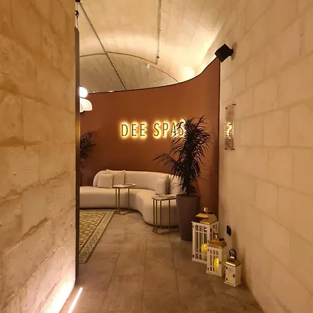 Sleek One-bedroom With A Panoramic View