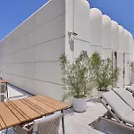 Sleek One-bedroom With A Panoramic View Saint Julian's