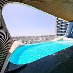Sleek One-bedroom With A Panoramic View * Saint Julian's