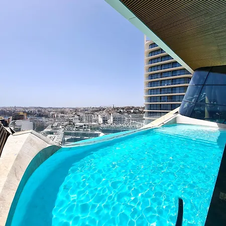 Sleek One-bedroom With A Panoramic View Apartman San Ġiljan