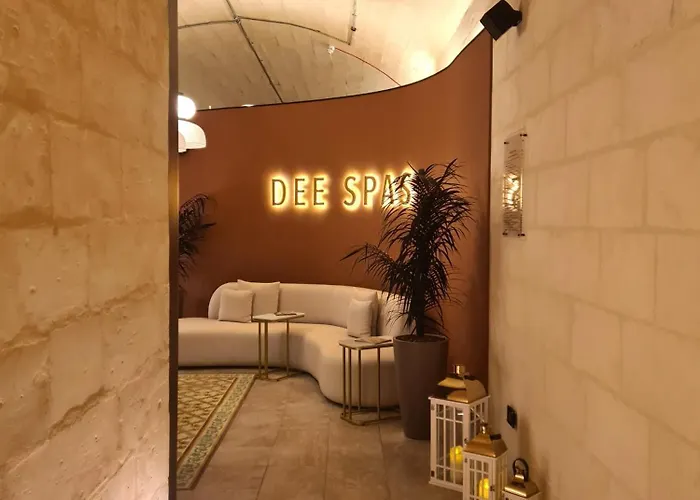 Sleek One-bedroom With A Panoramic View