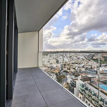 Sleek One-bedroom With A Panoramic View